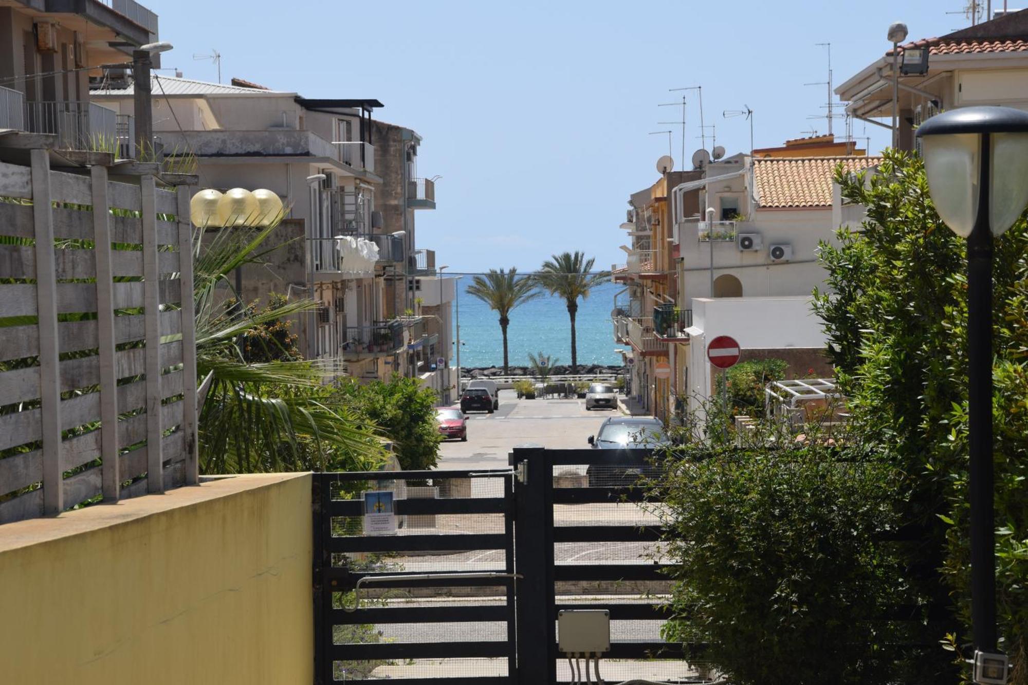 Acquamarina House Marina Di Ragusa Exterior photo